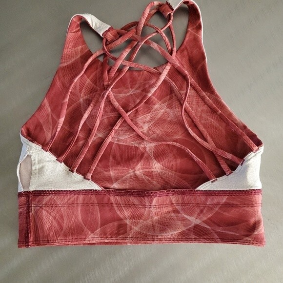 Lululemon Free to Be High-Neck Long-Line Bra Light Support Mulled Wine sz 6 - Picture 6 of 9